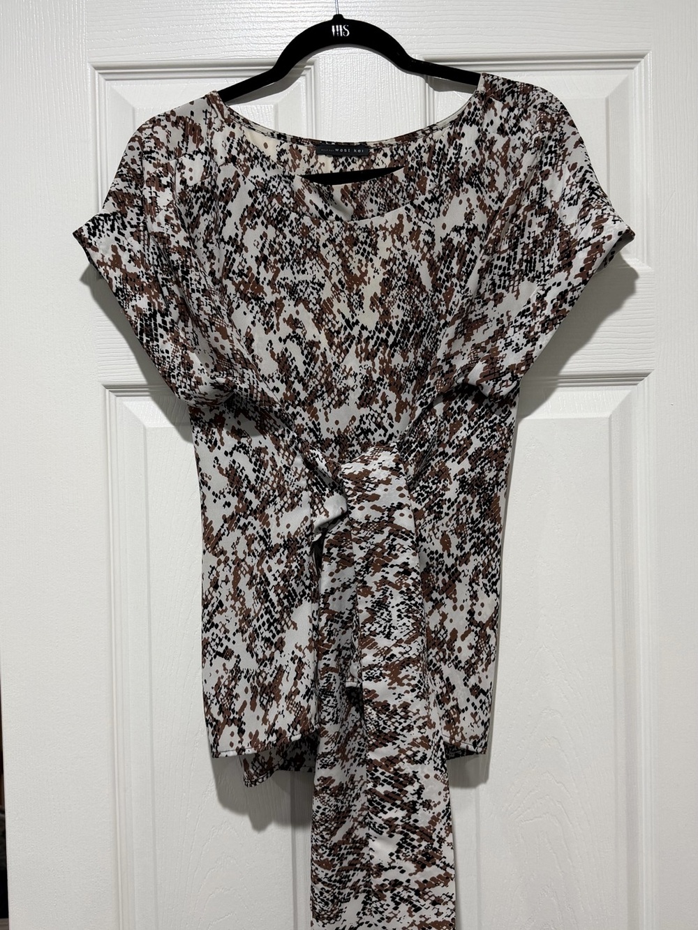 West Kei Brown and White Knot-Front Blouse